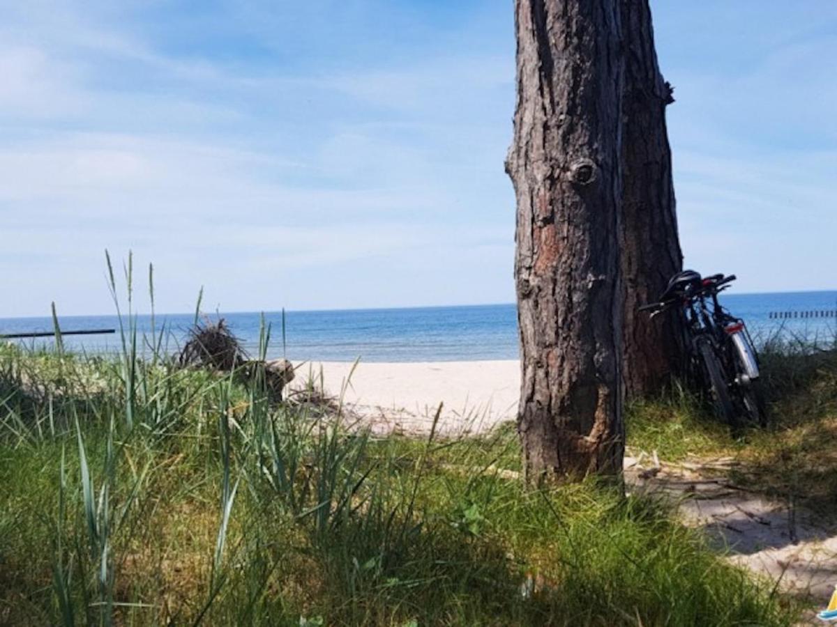 Apartament Morski Keja II Kolobrzeg Podczele Esterno foto
