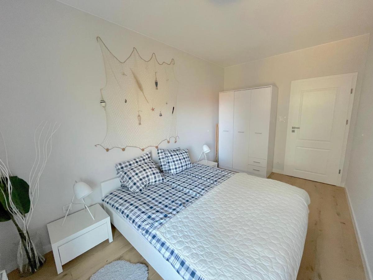 Apartament Morski Keja II Kolobrzeg Podczele Esterno foto